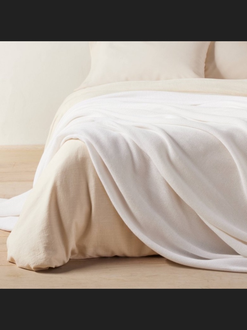 CasaLuna Waffle Blanket - Picture 4 of 5